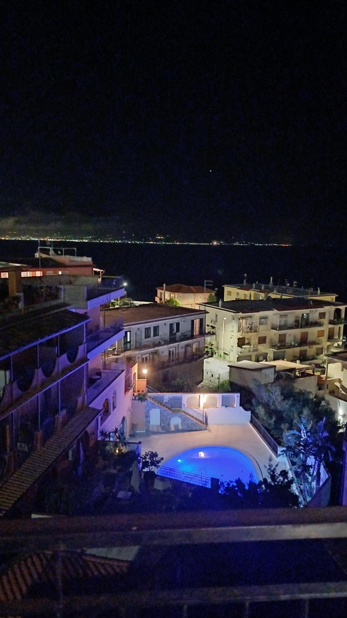טאורמינה Il Melograno Apartment מראה חיצוני תמונה